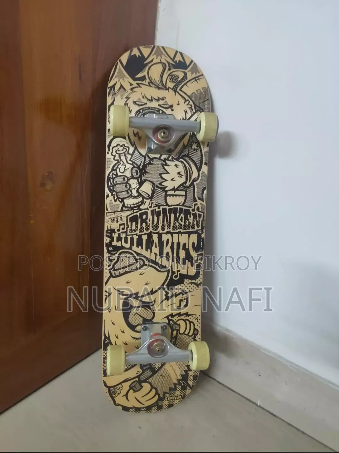 Skateboard