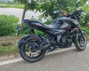 Bajaj Pulsar N160 2023 Black