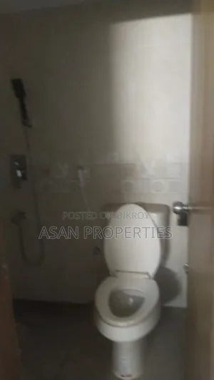 3bdrm Apartment in Panthapath for Sale