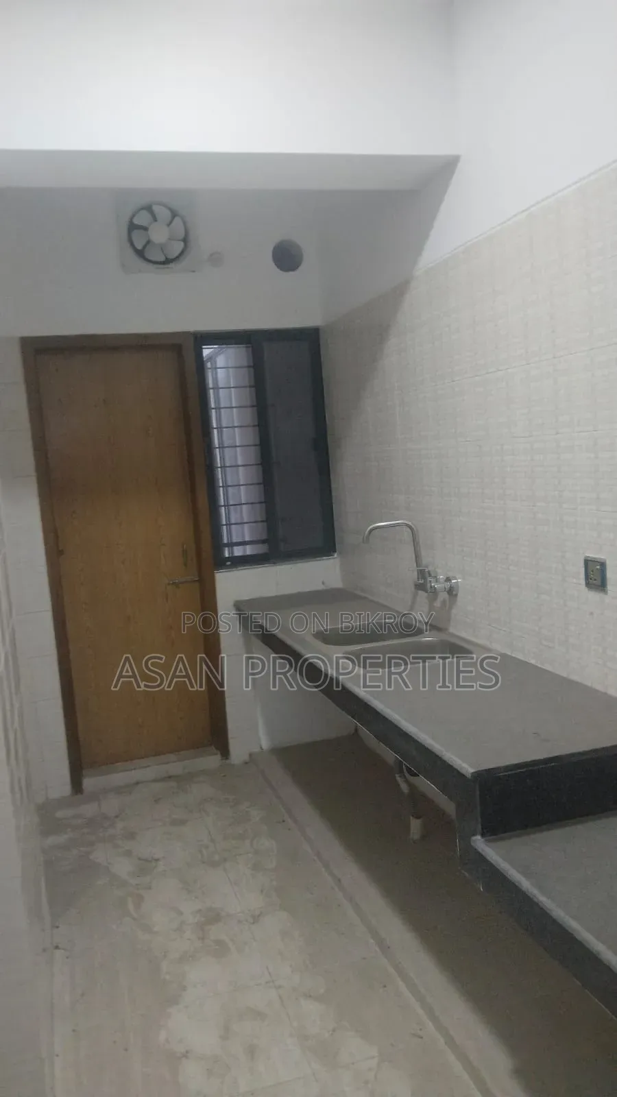 3bdrm Apartment in Panthapath for Sale