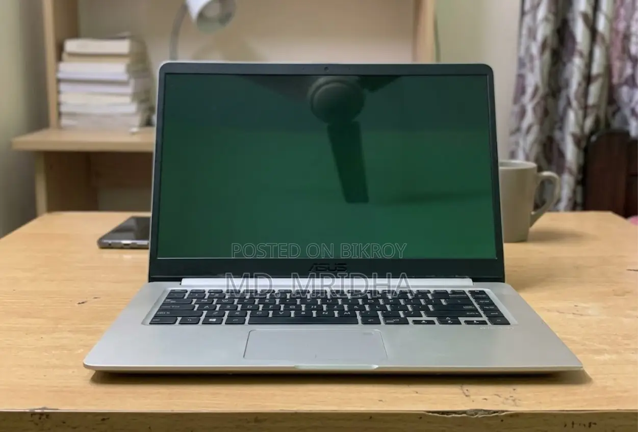 Laptop ASUS VivoBook S15 S510UA 4GB Intel Core I3 SSD 128GB
