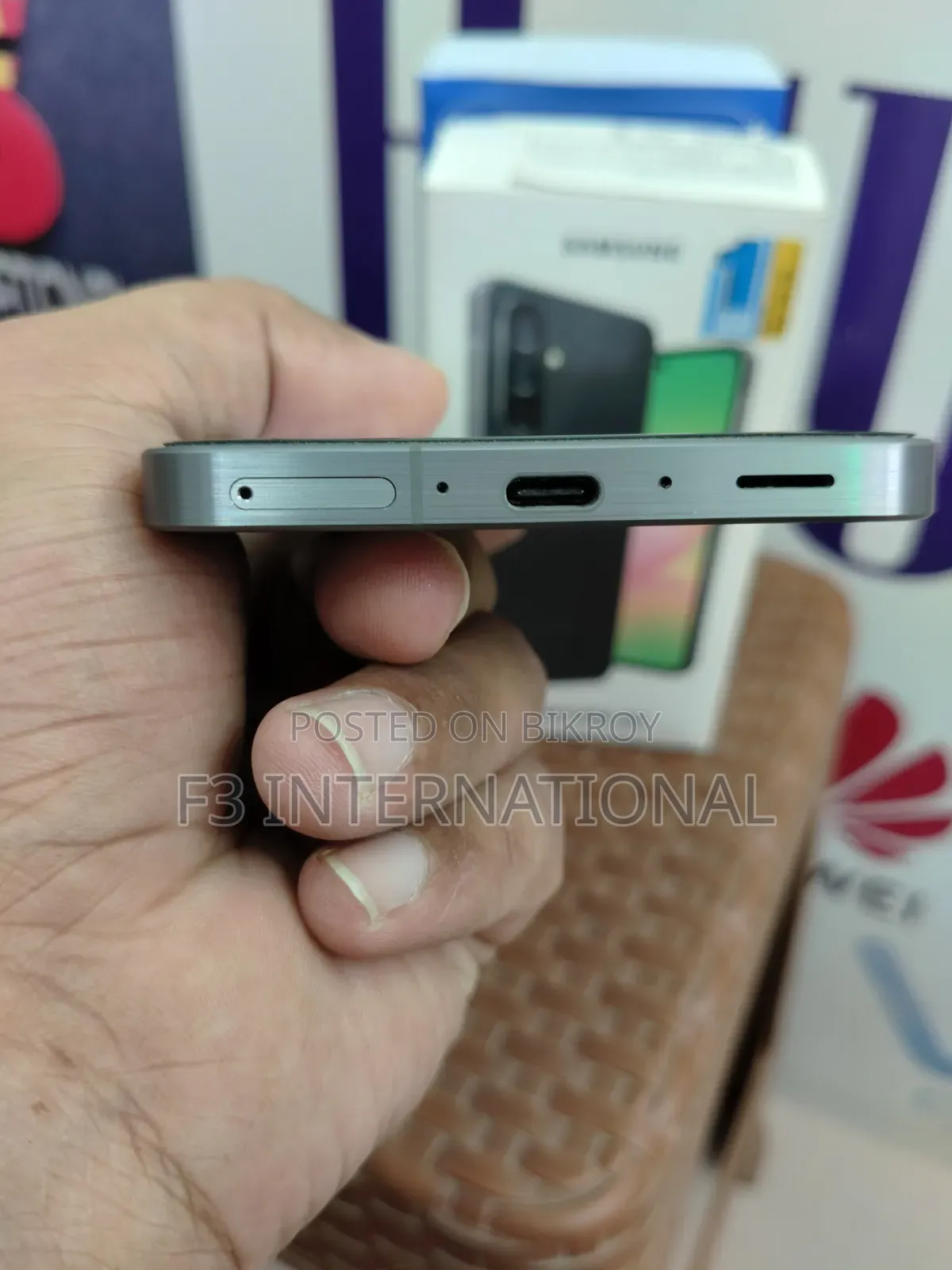 স্যামসাং গ্যালাক্সি এ৫৬ ২৫৬ জিবি ব্ল্যাক