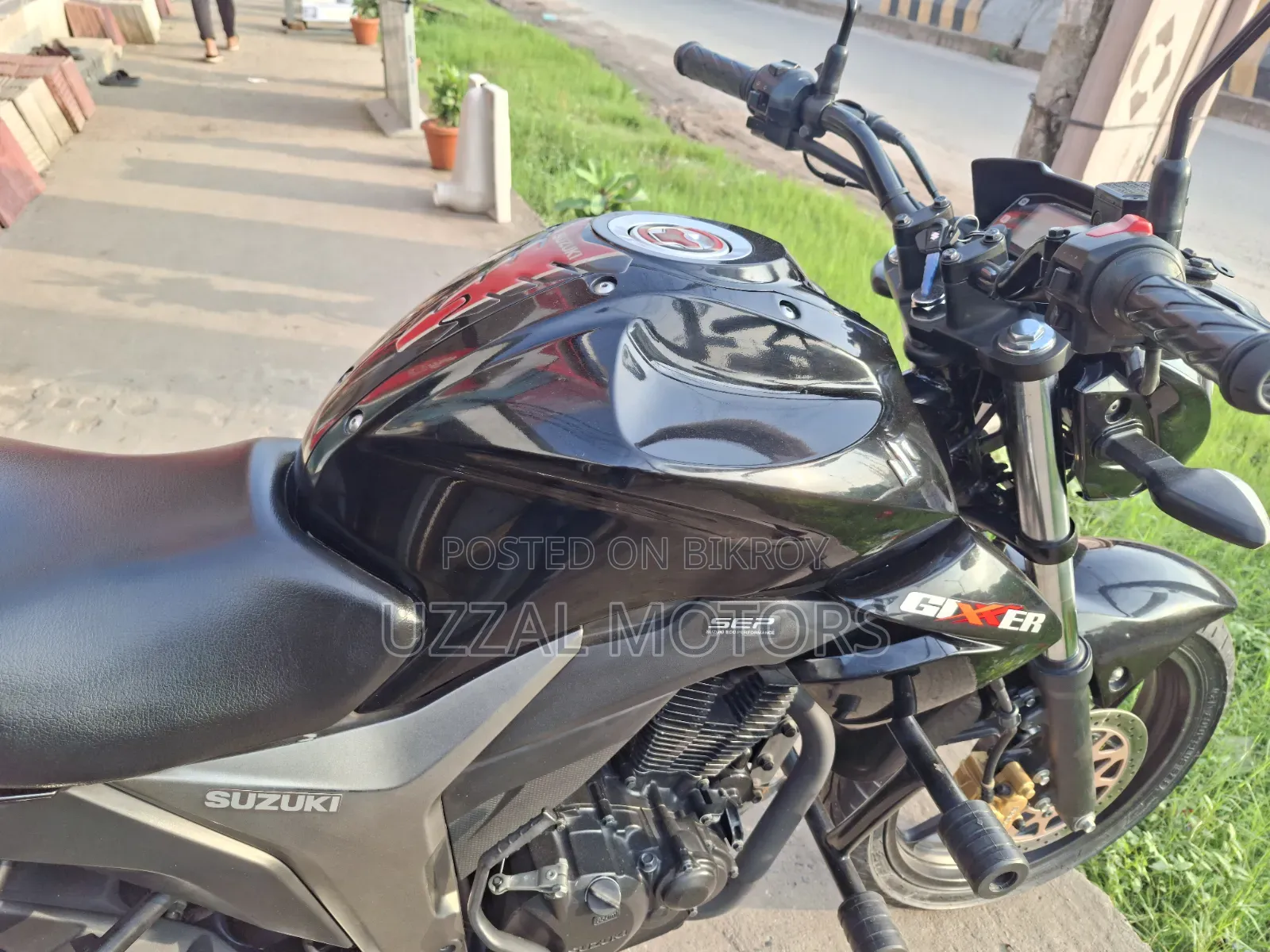 Suzuki Gixxer 2024 Black