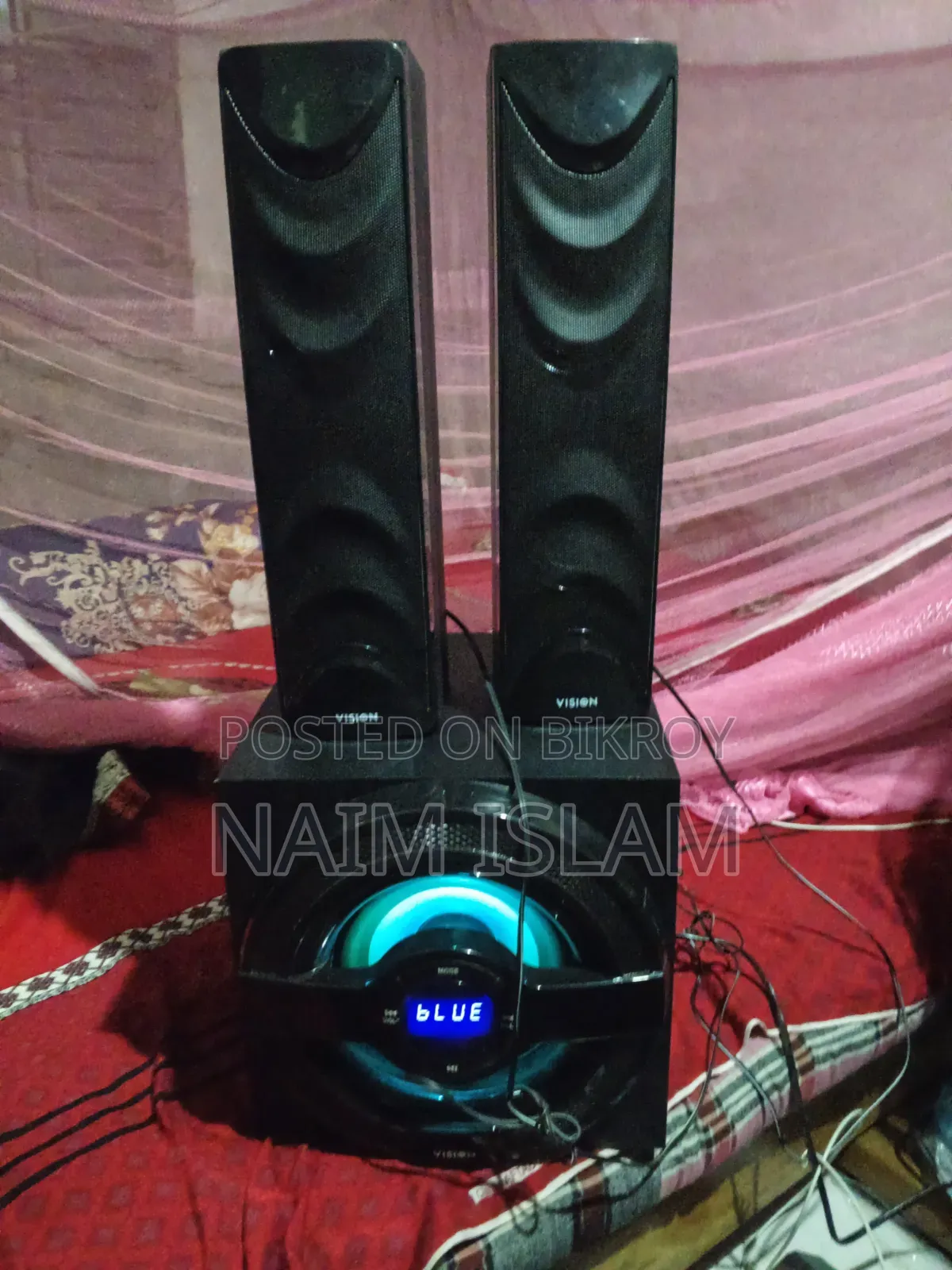 Brand New Box, Need Money Urgently So Selling With Cash Memo Check Before Buying