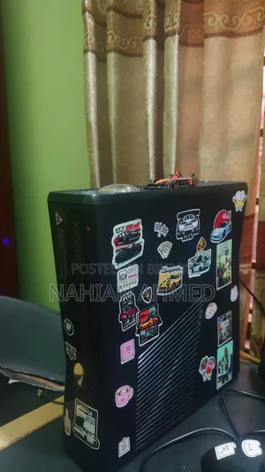 Xbox 360 Slim (Jailbreak)