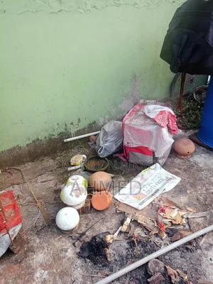 খাঁচা বিক্রি হবে সব সহ