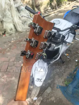 Yamaha F310