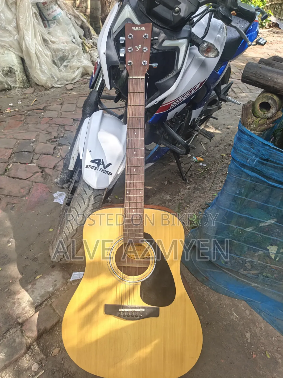 Yamaha F310