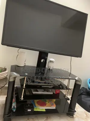 42 Inch Smart TV (TLC) With 3 Layer TV Stand