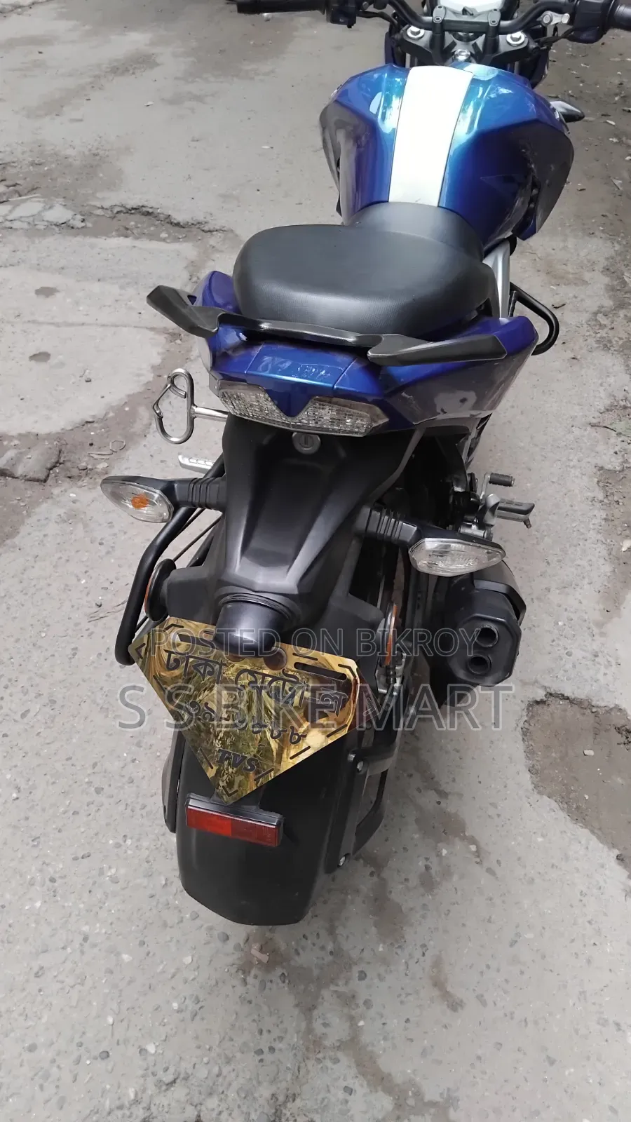 টিভিএস অ্যাপাচি আরটিআর ১৬০ ৪ভি ২০১৯ ব্লু