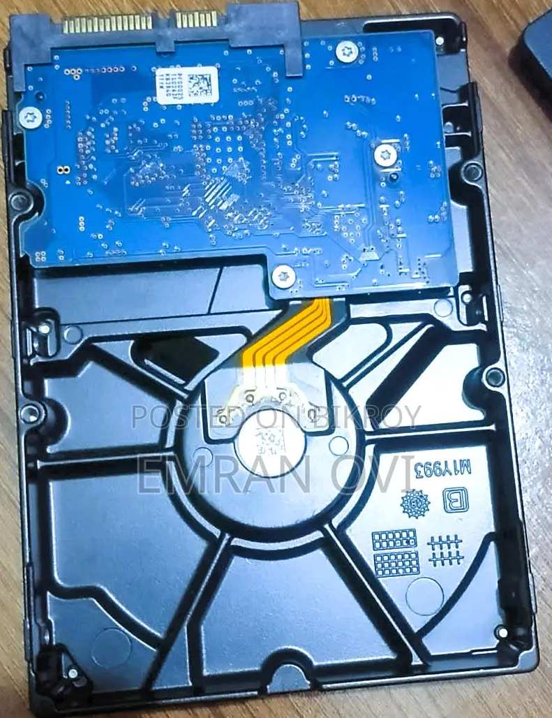 Tosiba 1TB Hard Disk