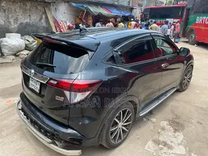Honda Vezel 1.5 Hybrid 2WD 2017 Black