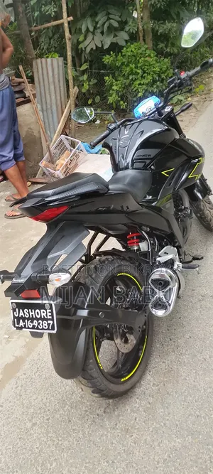 Suzuki Gixxer 2025 Black
