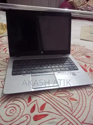 Laptop HP 430 G5 2GB RAM Intel Core i5 256GB HDD