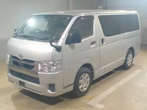 Toyota HiAce 2021 Silver