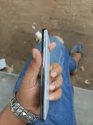 স্যামসাং গ্যালাক্সি এস ১০ প্লাস ১২৮ জিবি হোয়াইট