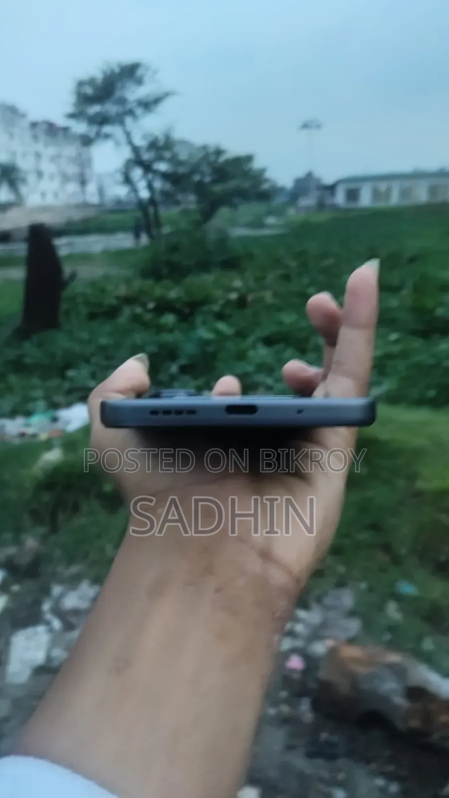 New Infinix Hot 70 128 GB Black
