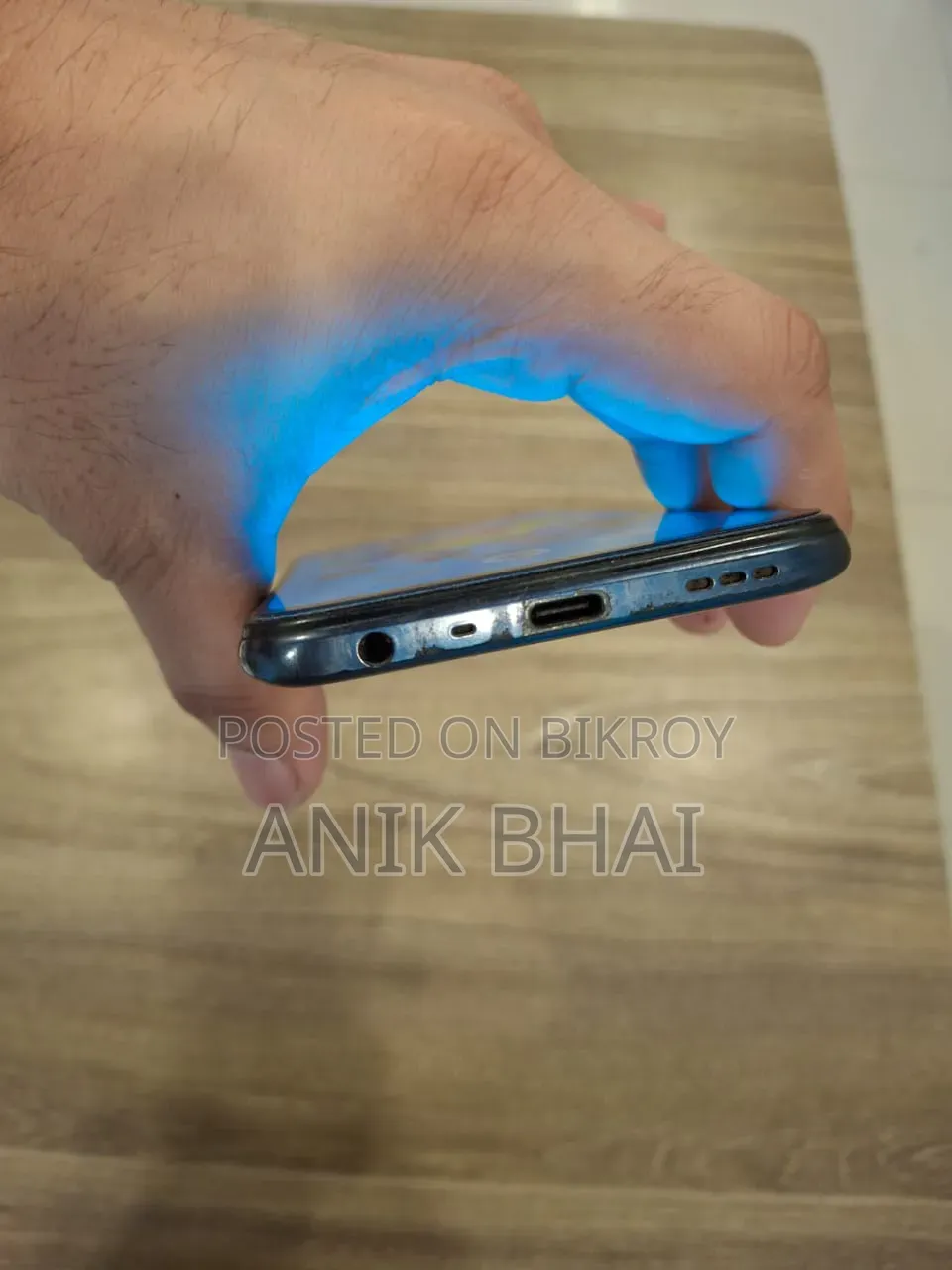 Oppo 8 GB Blue