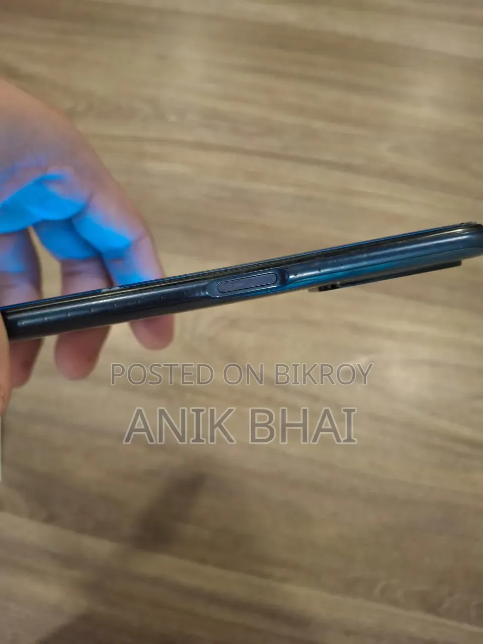 Oppo 8 GB Blue