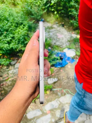 iQOO Z10 256 GB