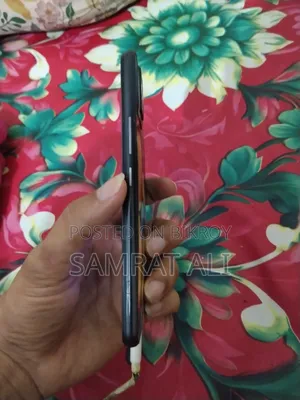 Vivo V20 128 GB Black