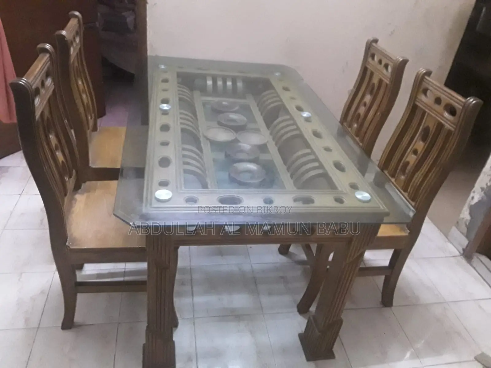 ডাইনিং টেবিল উইথ ১০ এমএম গ্লাস