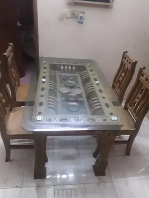 ডাইনিং টেবিল উইথ ১০ এমএম গ্লাস