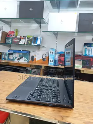 Laptop Fujitsu 8GB Intel Celeron SSD 128GB