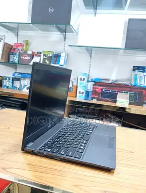 Laptop Fujitsu 8GB Intel Celeron SSD 128GB