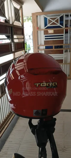 টর্ক হেলমেট