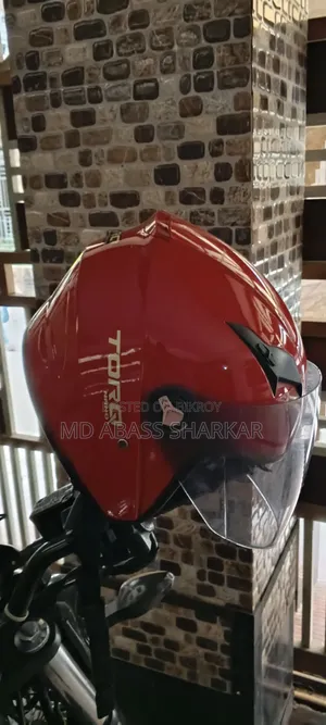 টর্ক হেলমেট
