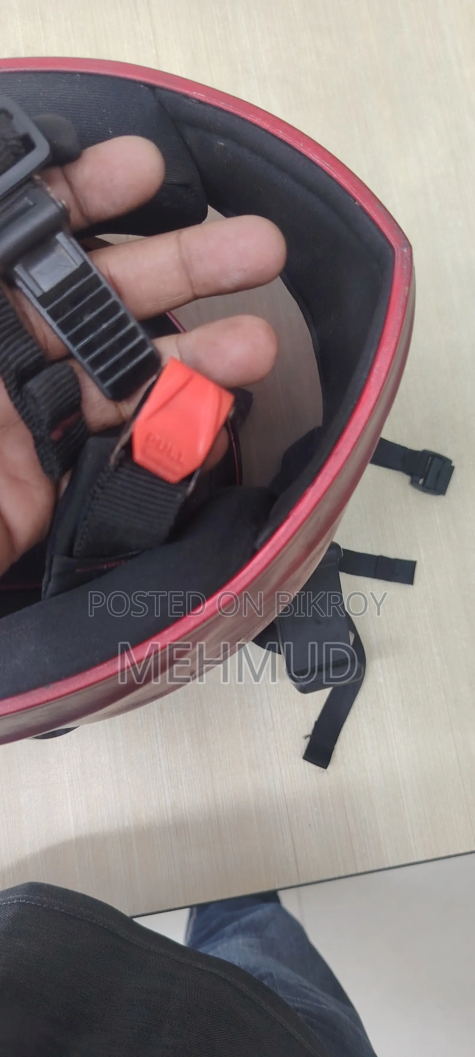 চিন মাউন্টসহ হেলমেট