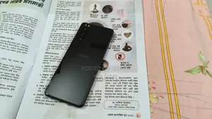 সনি এক্সপেরিয়া ৫ ২য় সংস্করণ ১২৮ জিবি কালো