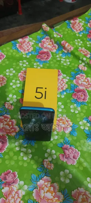 রিয়েলমি ৫আই ৬৪ জিবি নীল