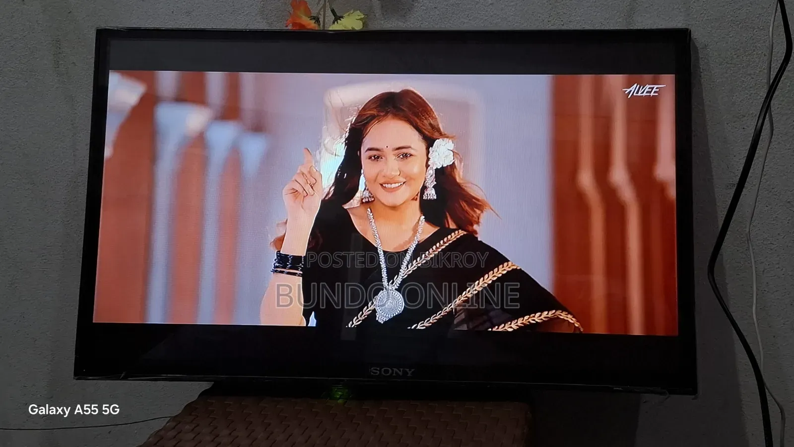 24 Inches LED TV