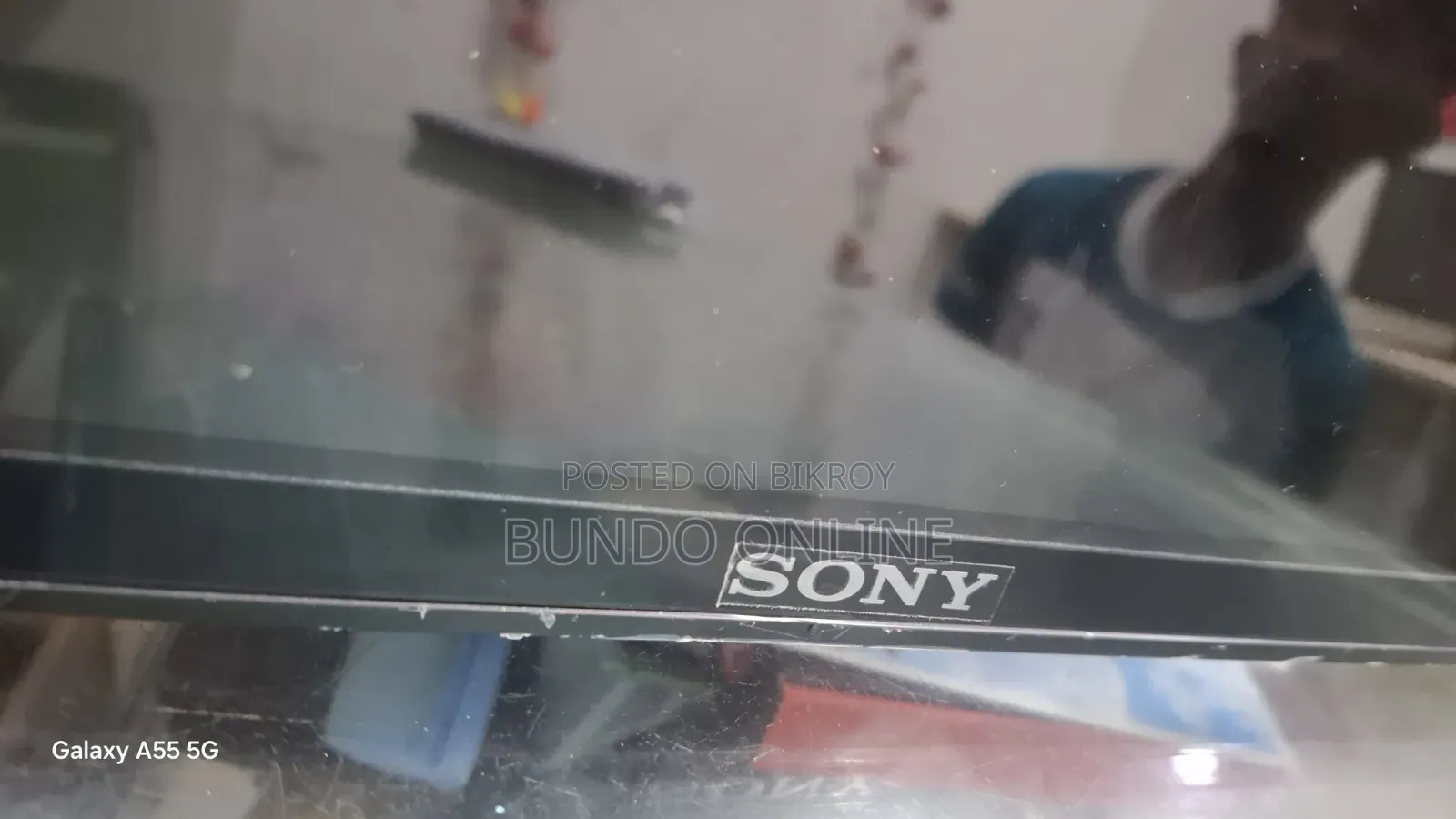 24 Inches LED TV