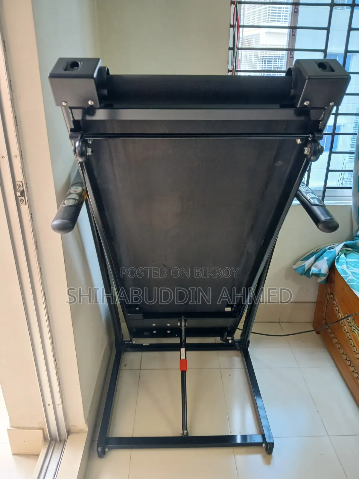 OMA Fitness 3201 EB Motorized Treadmill (2.25 HP)