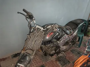 Hero Hunk 150R Xtec 2017 Black