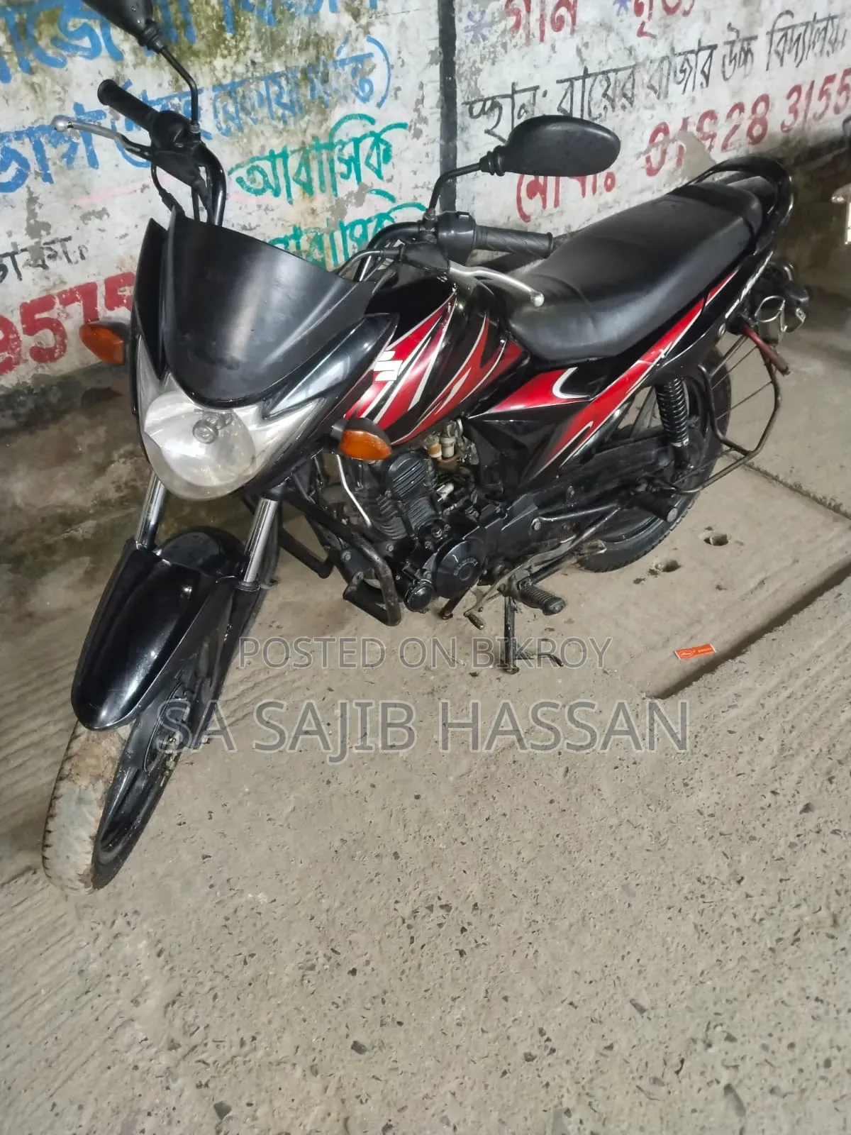 সুজুকি হায়াতে ২০১৯ ব্ল্যাক