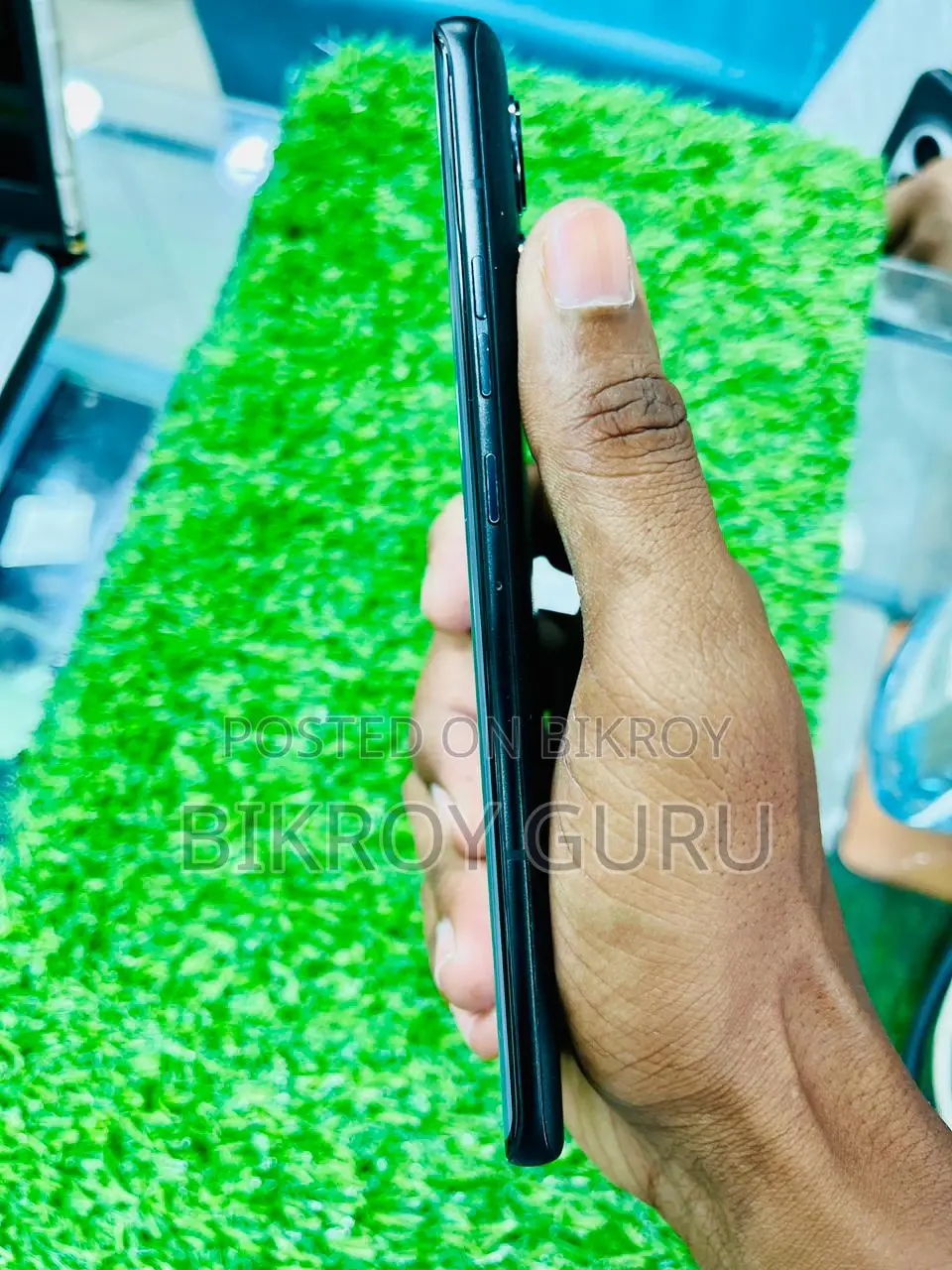 মোটোরোলা এজ ৫০ প্রো ৫১২ জিবি ব্ল্যাক