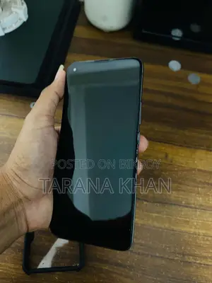 রিয়েলমি ৮ ফাইভিজি ১২৮ জিবি গ্রে