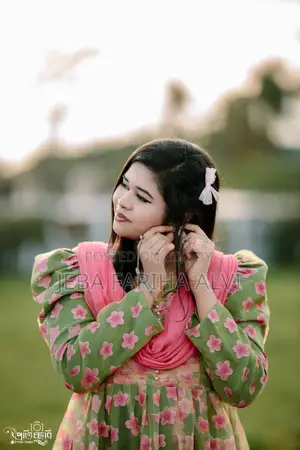গর্জিয়াস ফ্লোরাল পার্টি গাউন