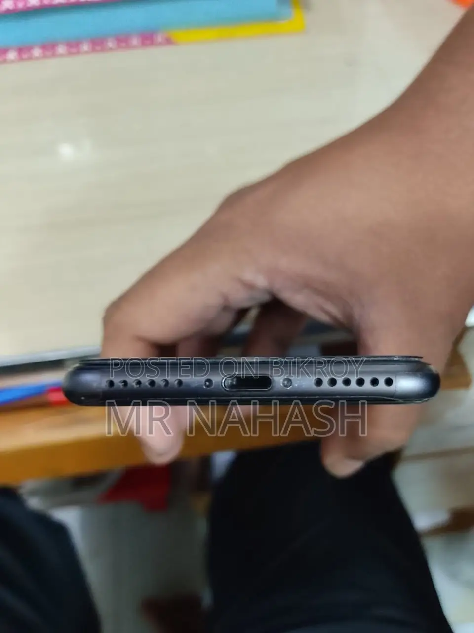 অ্যাপল আইফোন ৮ ৬৪ জিবি কালো