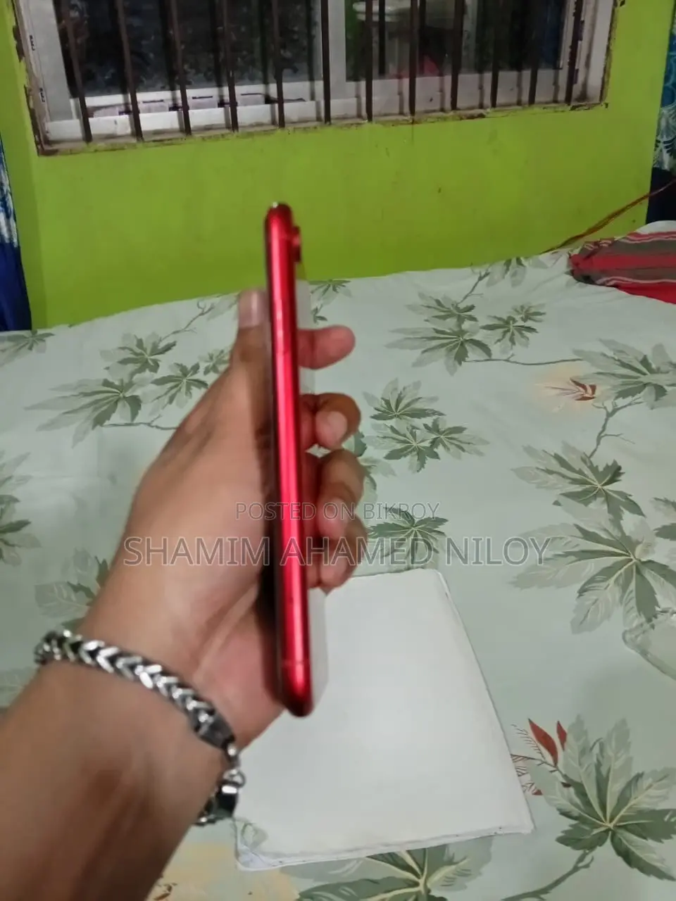 অ্যাপল আইফোন এক্সআর ১২৮ জিবি রেড