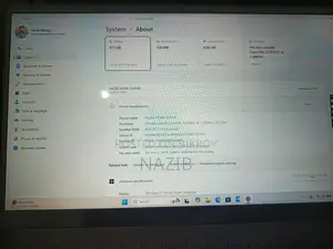Laptop Dell Inspiron 15 5502 8GB Intel Core i5 512GB HDD+SSD