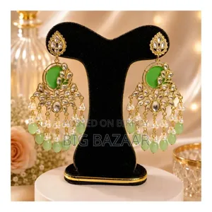 রয়েল কুন্দন পার্ল চান্দবালি ইয়াররিংস