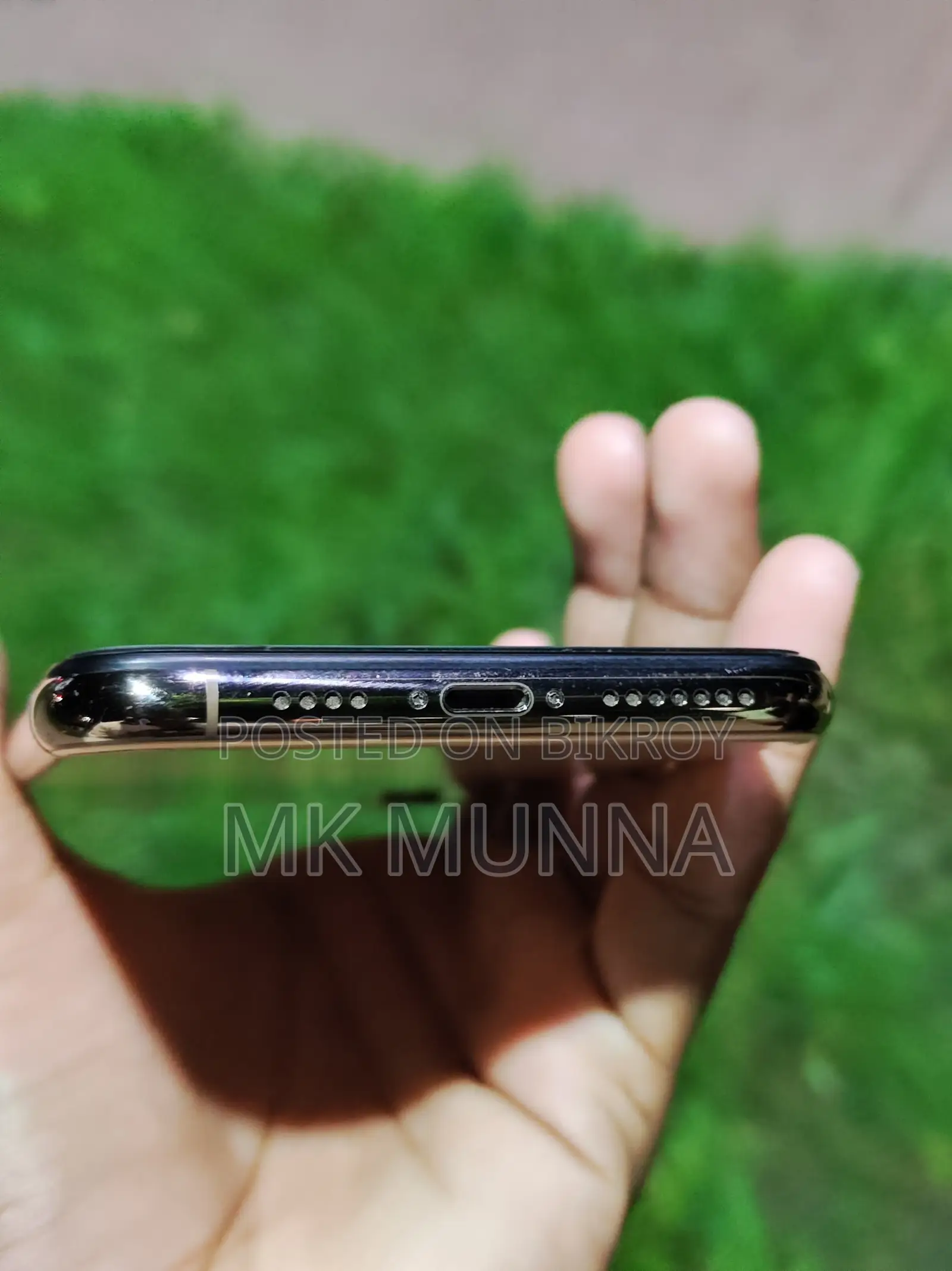 Apple iPhone XS Max 64 GB Gold