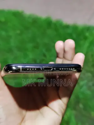 Apple iPhone XS Max 64 GB Gold