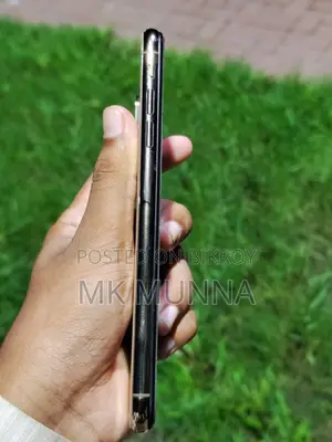 Apple iPhone XS Max 64 GB Gold