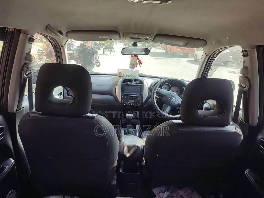 Toyota RAV4 1.8 2005 Black